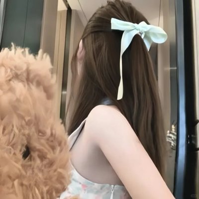 下山后，绝世美女非要拜我为师